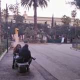 Anche gli studenti dell'Ateneo vengono a chiacchierare in piazza Umberto